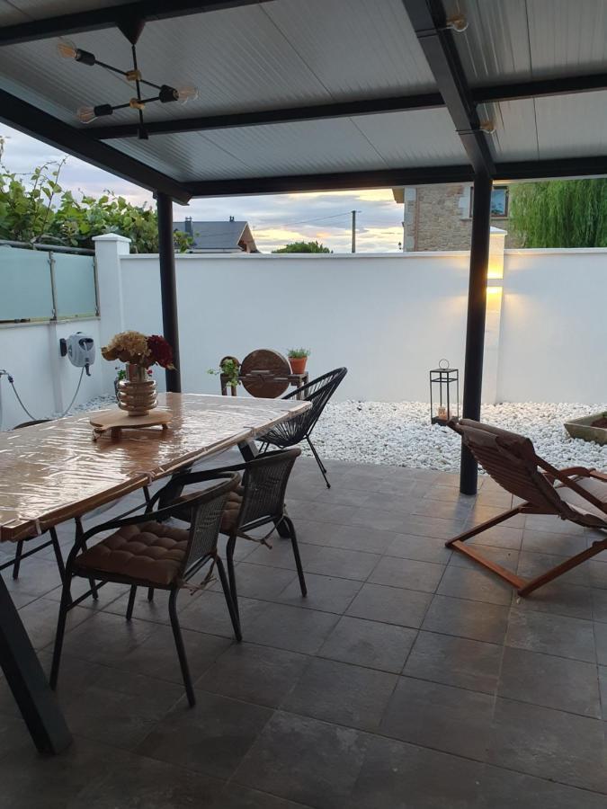 Casa Flor Delfin Holiday home *